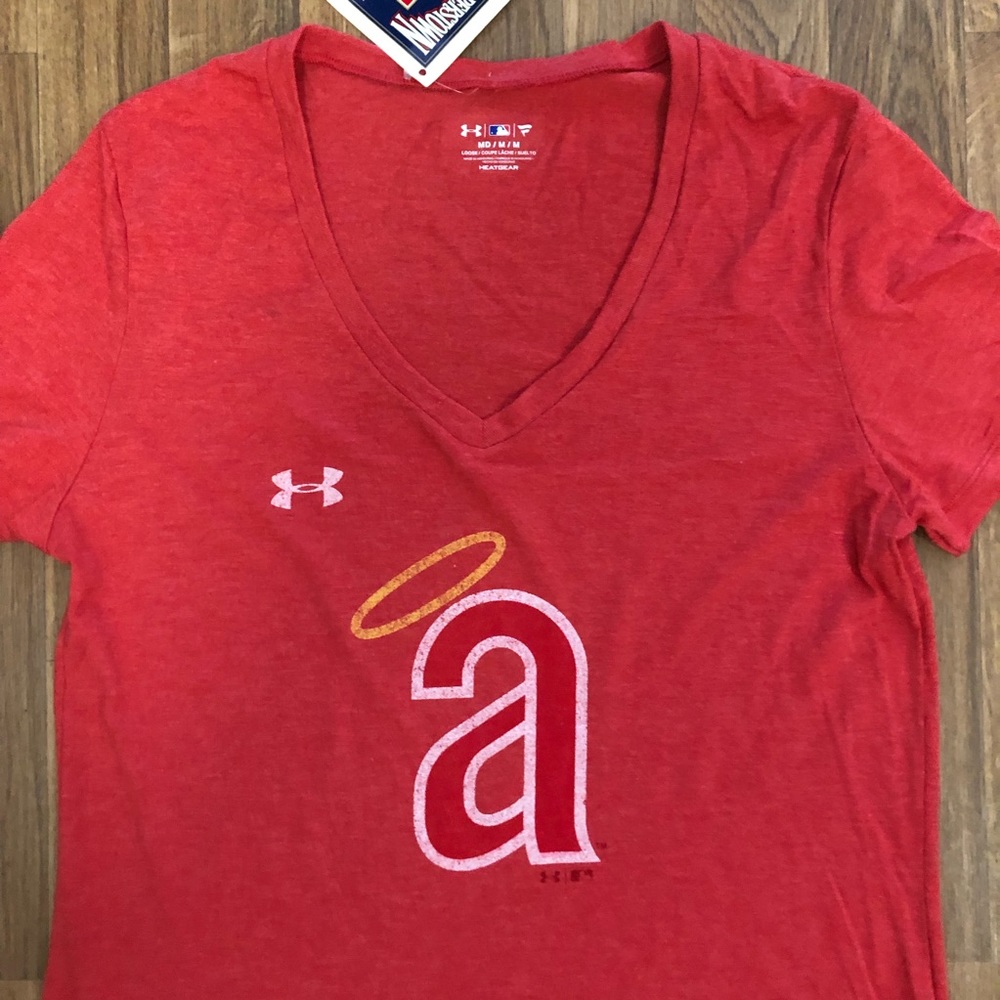 NWT Under Armour Los Angeles Angeles Red T-Shirt Women’s Medium MLB Baseball
